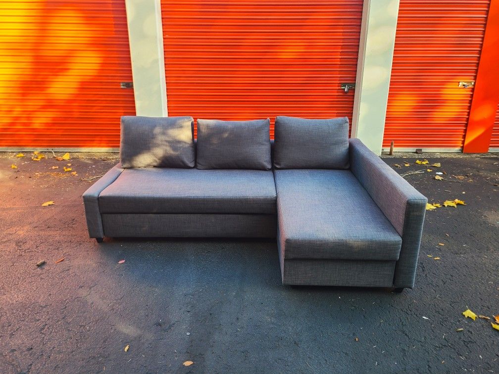 Grey Sectional Couch - Free Delivery
