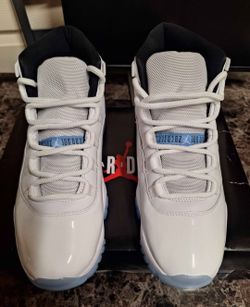 Air Jordan 11 Retro "Legend Blue" Size 10.5
