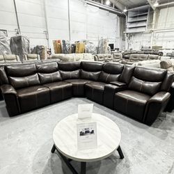 Brand New Power reclining Wide Seating Sectional Sofa!