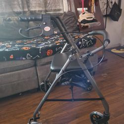 WALKER  COLOR GRAY 