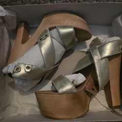 J. Litvack Gold Platform Sandals – Size 9.5B, Leather Sole