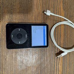 Apple iPod Classic 5th Gen 80GB Black Video MA450FB