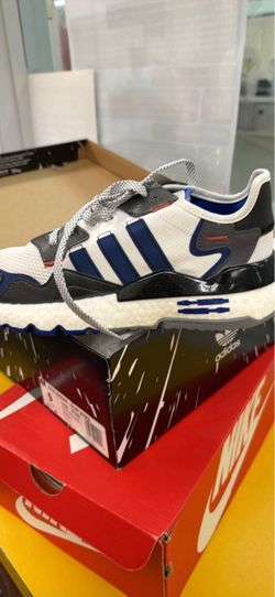 Addidas R2D2