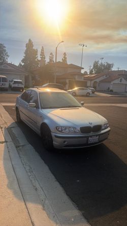 2004 BMW 325i
