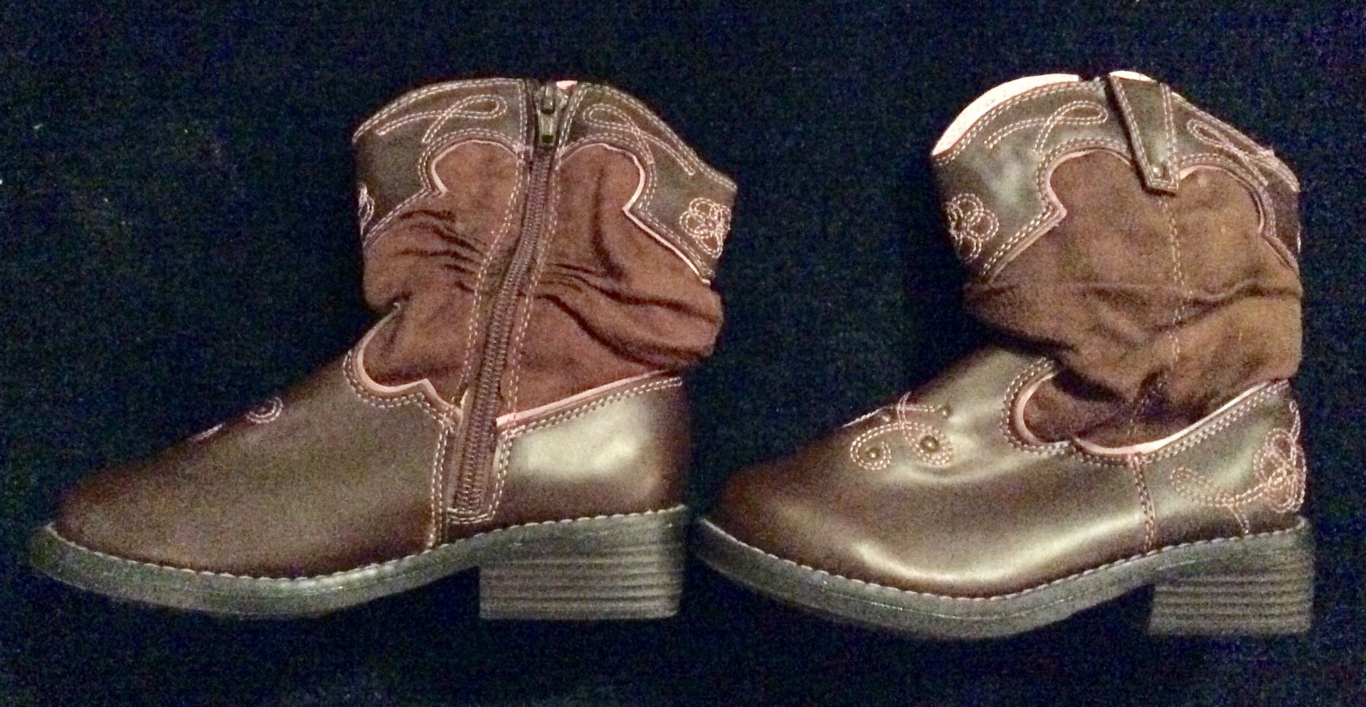 New boots-size 11 toddler