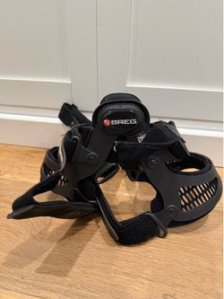 Breg knee brace
