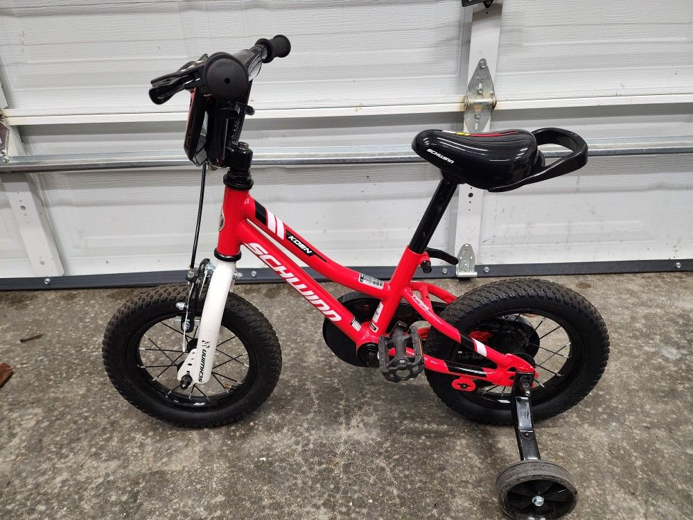 Kids SCHWINN bike
