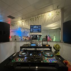 DDJ FLX-10 DJ