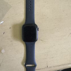Apple Watch SE