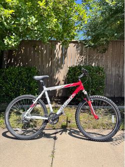 Giant Yukon Bike
