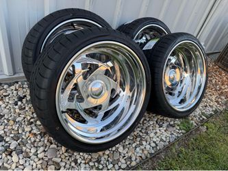 NEW 20x11 polished wheels wrapped in atturo tires 305/30r20