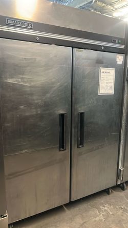 Commercial Refrigerator