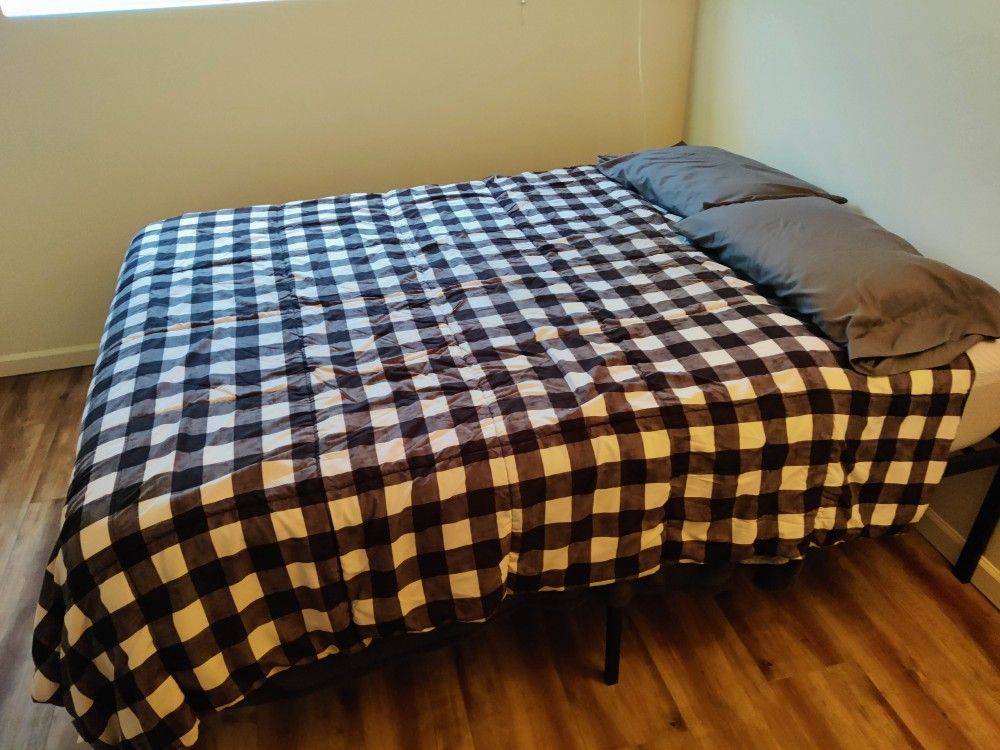 Estate Sale (Eastside Tucson)