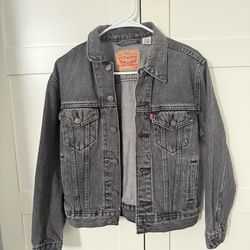 Levi’s Jean Jacket 