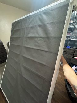 Full size box spring base