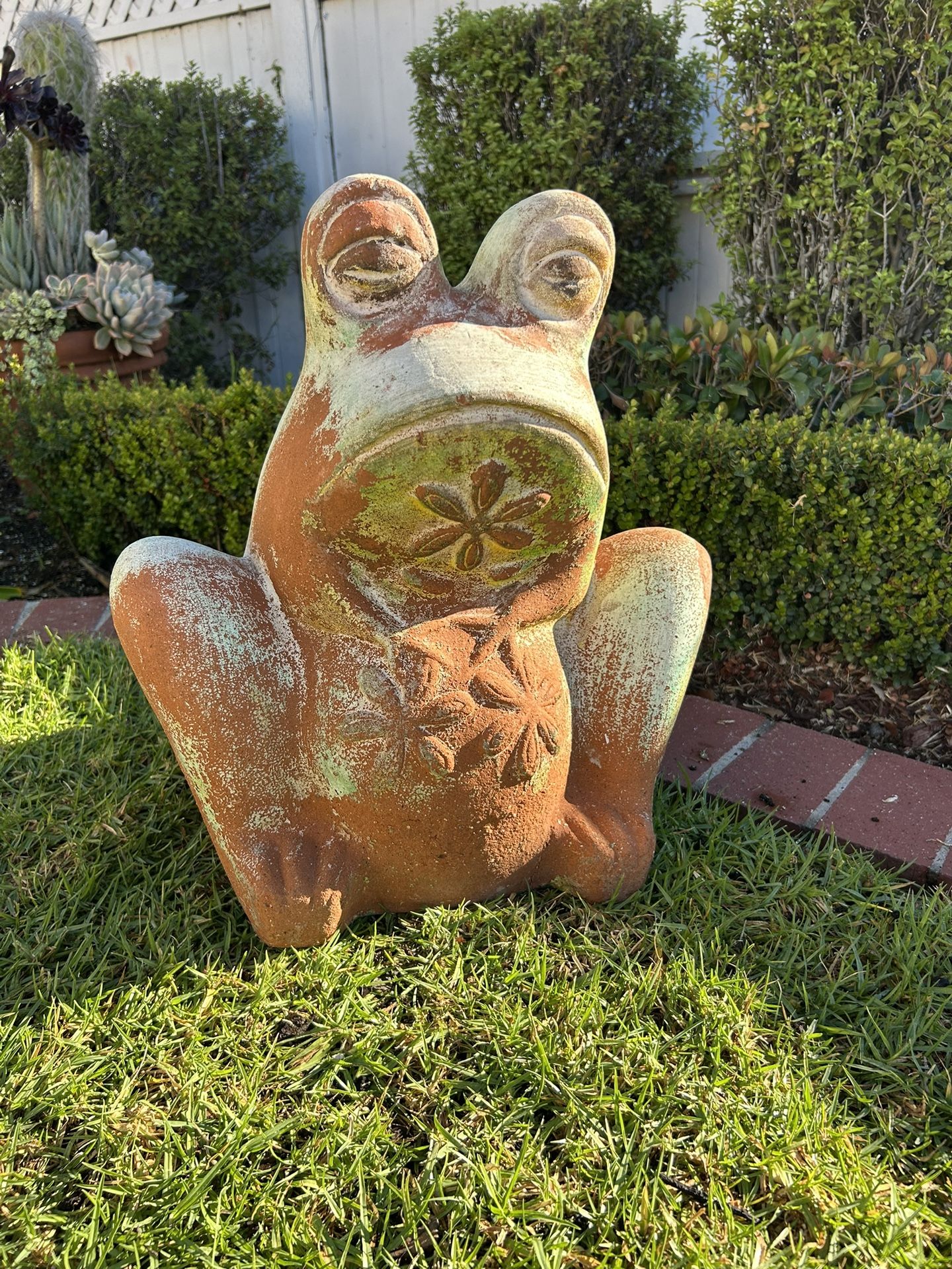 Vintage X Large Terracotta Figural Frog Planter Sculptural Plant Vase Garden Pottery Lucky Flowers Weathered Outdoor Decor Centerpiece Succulents Plan