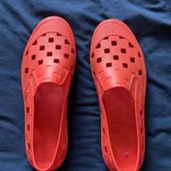Van Crocs