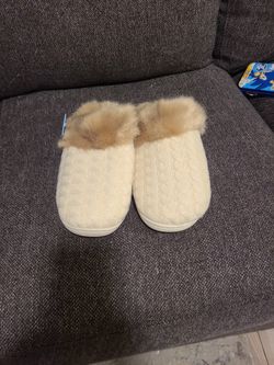 Slippers For Women Size 8/8.5