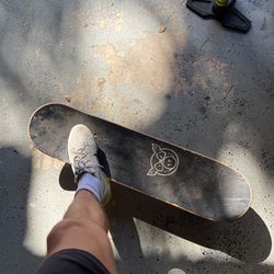 skateboard