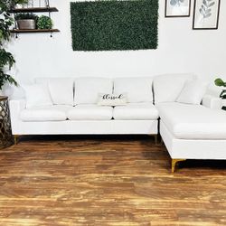 Beautiful Sectional Couch - White 