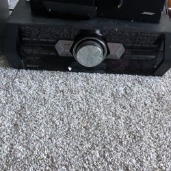 Sony Stereo System With Sony Speakers!