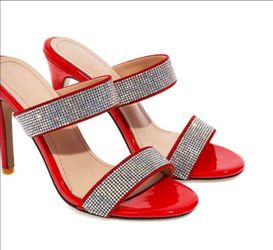 Bedazzled high stilettos size 8