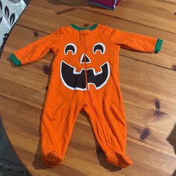 Pumpkin Outfit
