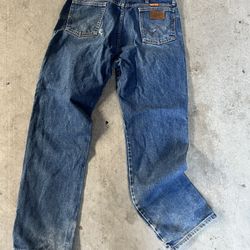 Fr Wrangler 36x32