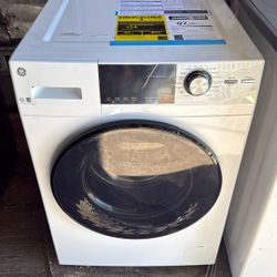 Brand new mini washer with steam capability brand new with one year warranty