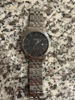 Vendo Reloj Victorinox Zafiro