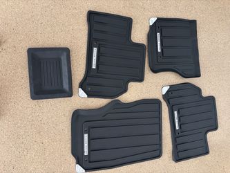 Range Rover sport new floor mats and trunk area liner