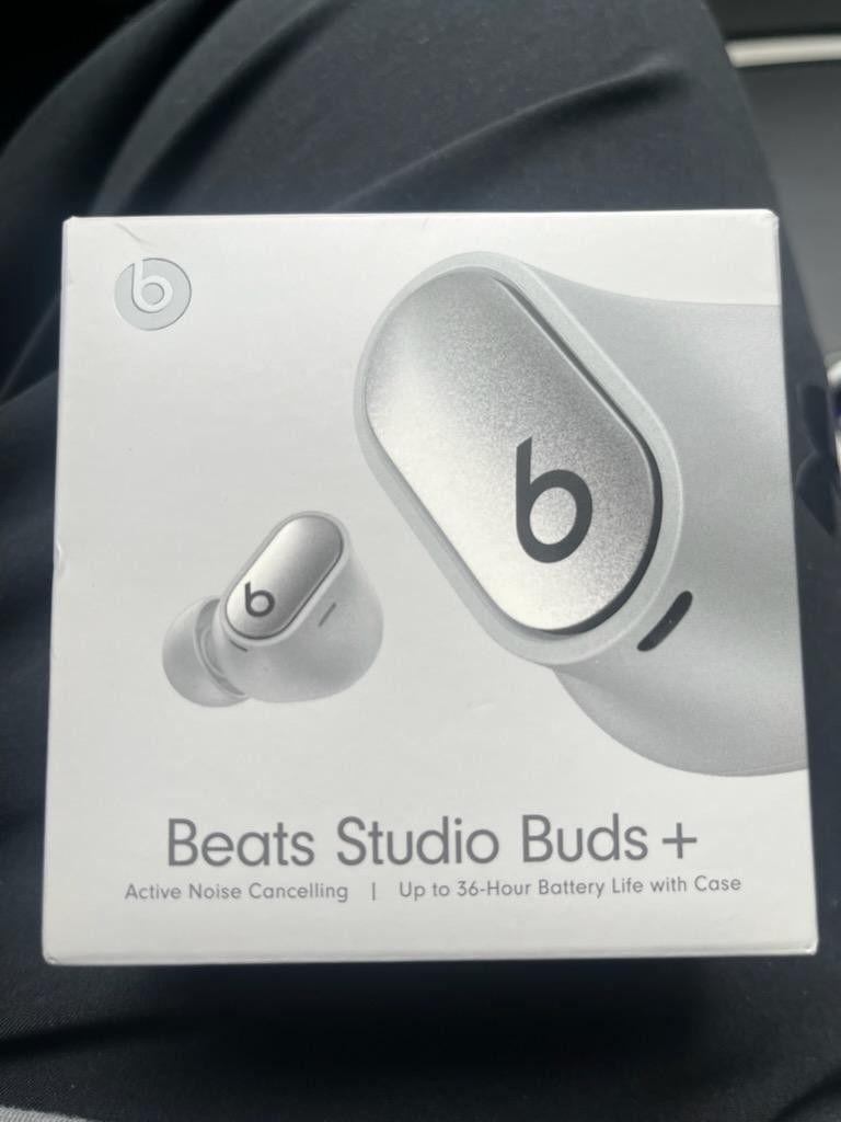 Beats Studio BUDS Plus
