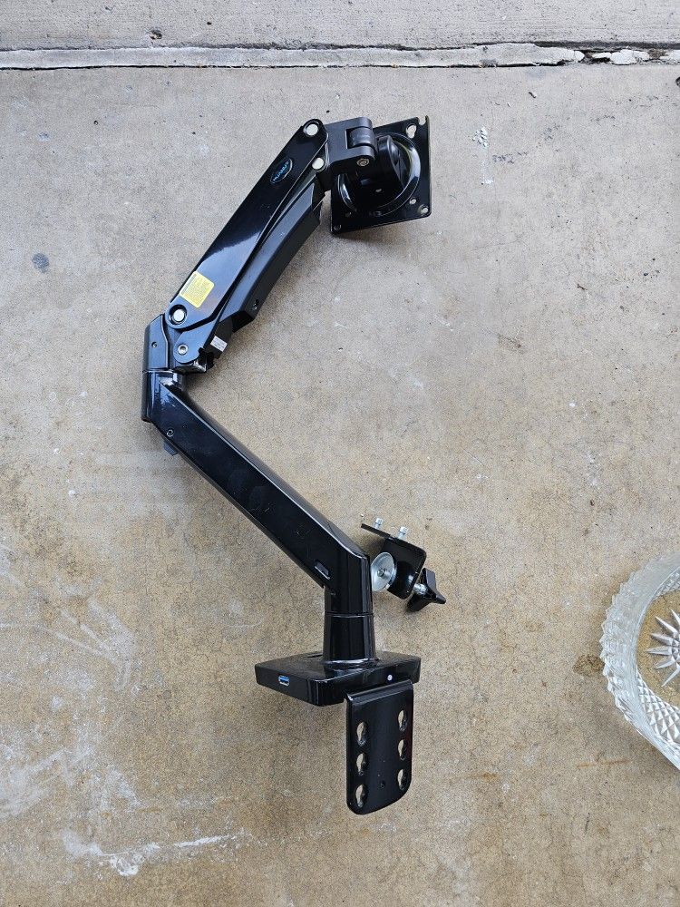 Monitor Arm