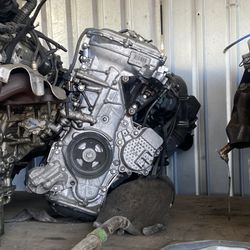 Engine 2010-2015 1.8 Prius Engine Motor Prius 1.8
