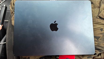 MacBook Air M2