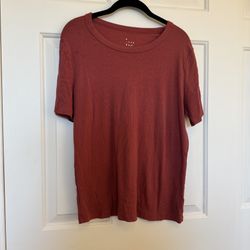 Shirt - Women’s Top - Size XL