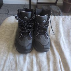 High Sierra High Top Hiking Boots

sz 8 Lace-up