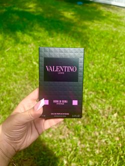 Valentino uomo borne in Roma