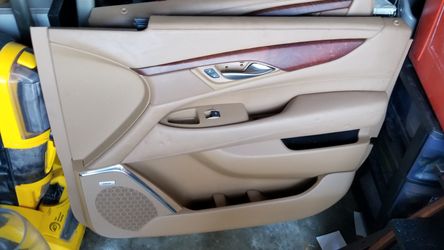 2017 Escalade Platinum door panels 500 obo