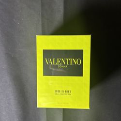 Valentino Perfumes
