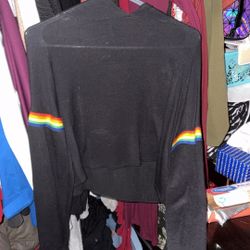 2 Cropped Long Sleeve Shirts 