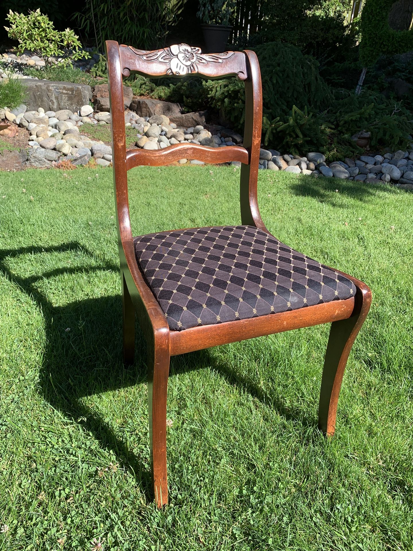 Antique Duncan Phyfe Chair $15