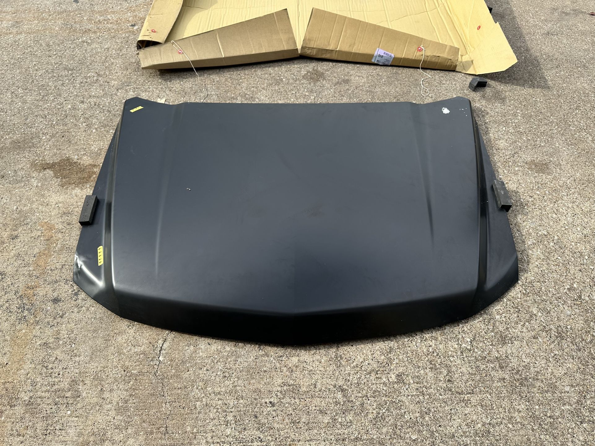 2015, 2016, 2017, 2018, 2019, 2020 Chevrolet Tahoe, Suburban Hood / Cofre / Capo (STEEL) ( Used Car Parts )