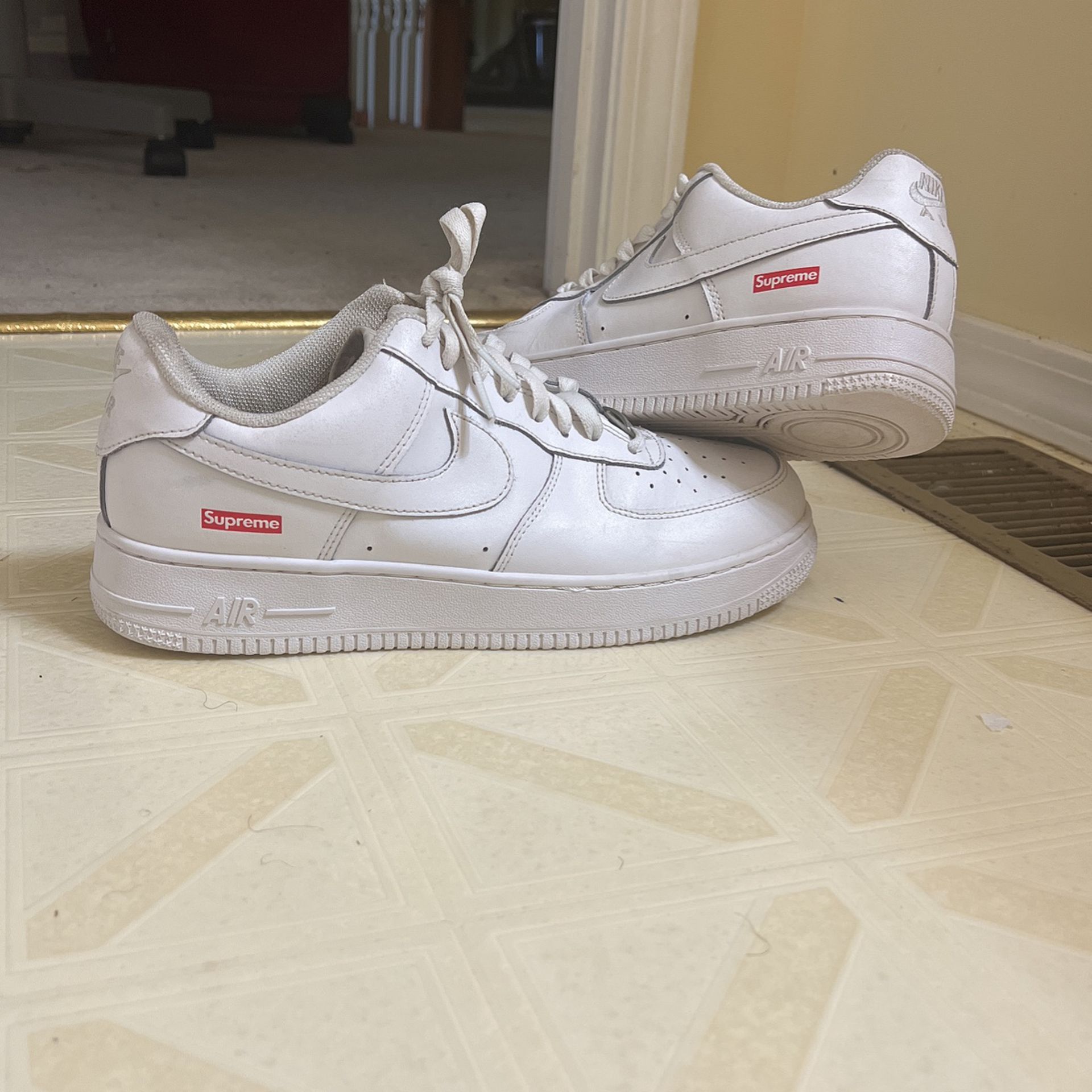 Supreme Air Force 1s Size 9
