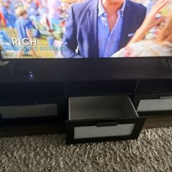 Black IKEA tv Stand 