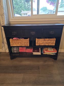 Shelf/console table