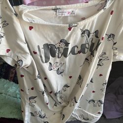 Girl Clothes
