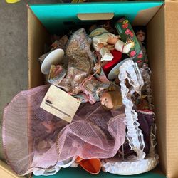 Vintage Madame Alexander Dolls + Books