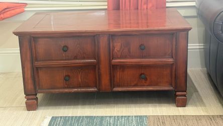 Central table