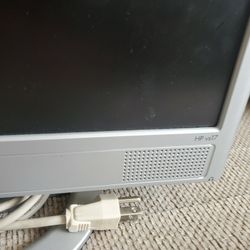 17" Computer Monitor